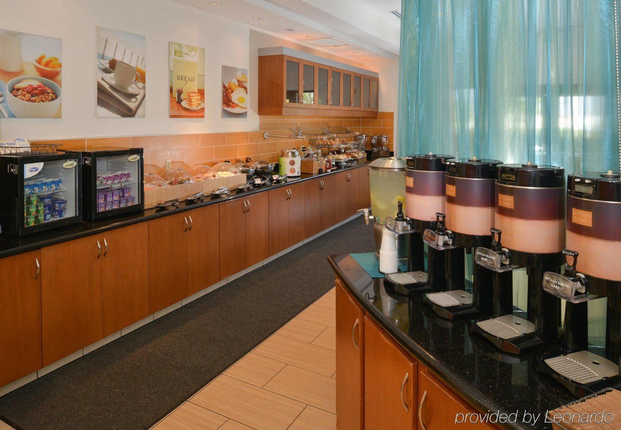 Springhill By Marriott Riverside