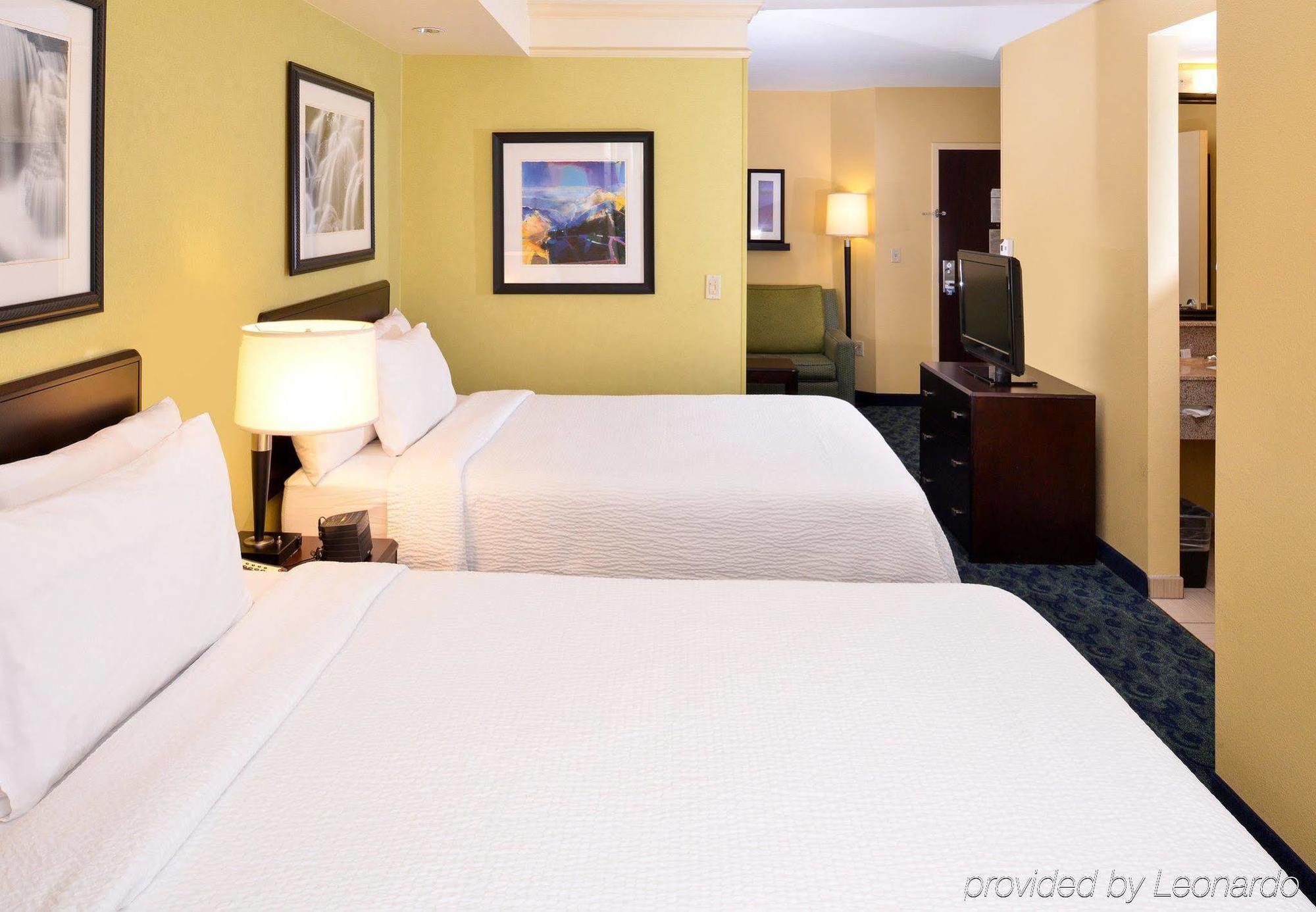Springhill By Marriott Riverside
