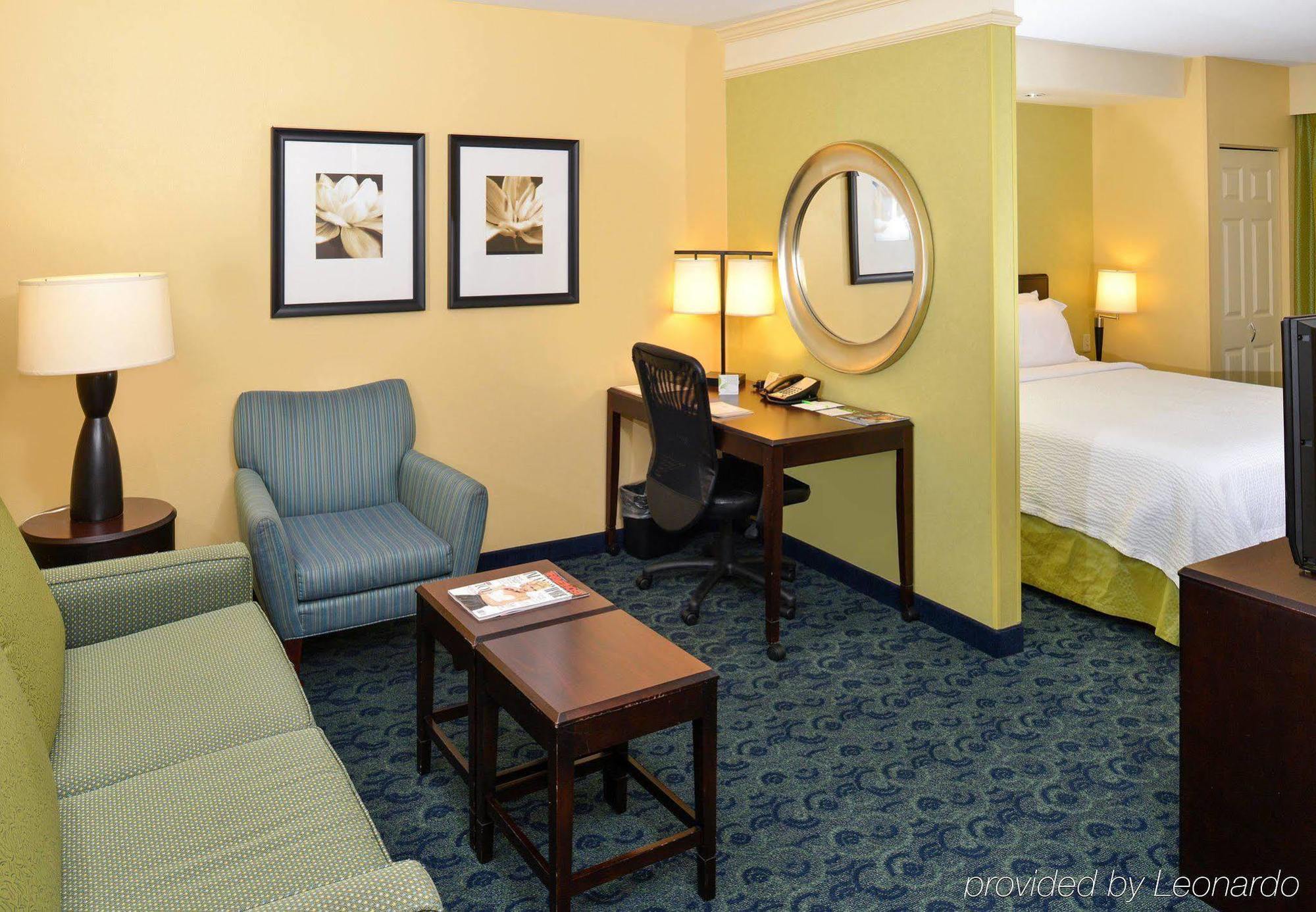 Springhill By Marriott Riverside Corona