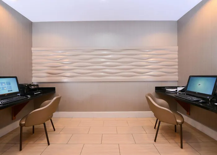 Springhill Suites By Marriott Corona Riverside
